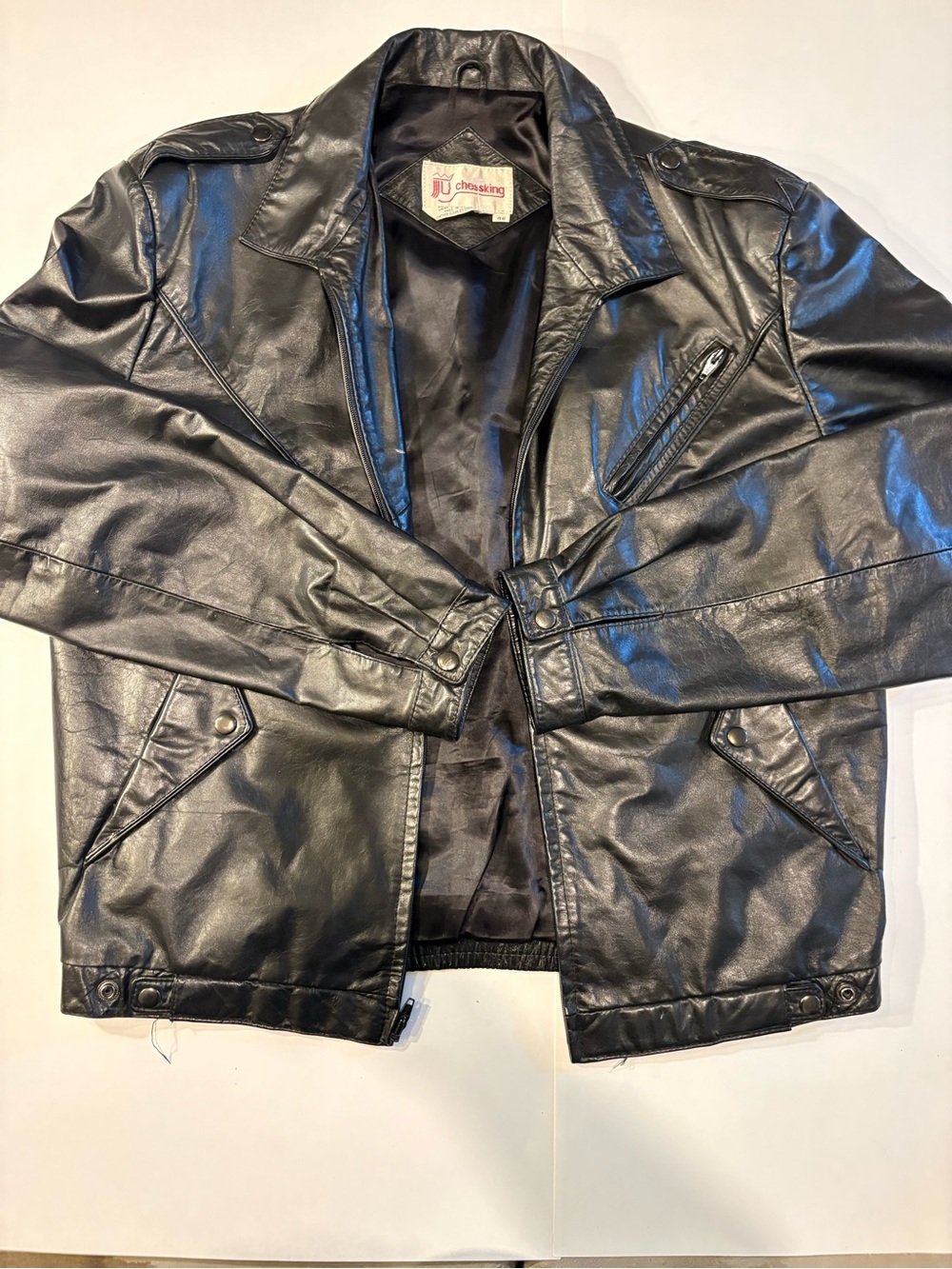 Vintage Chess King 880 100% Leather Motorcycle Jacket Size 46 Black